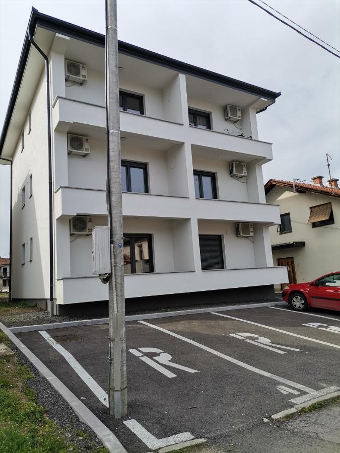 City Break Apartment Баня-Лука Екстер'єр фото